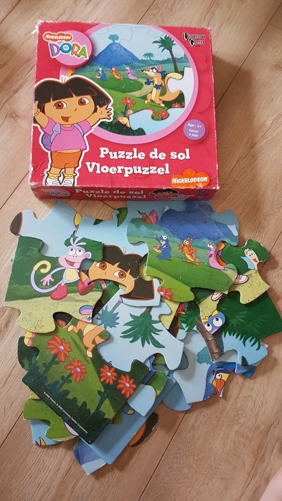 Puzzle z bohaterką bajki Dora