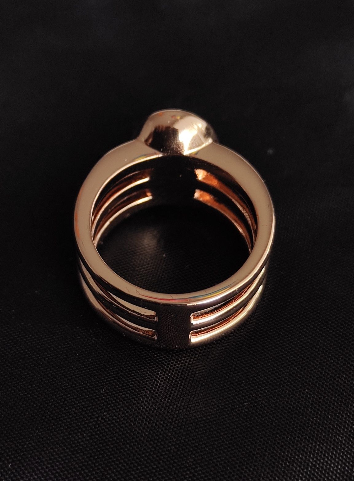 Duży pierścionek sygnet Swarovski duże oczko 17 mm stal pozłacana pięk