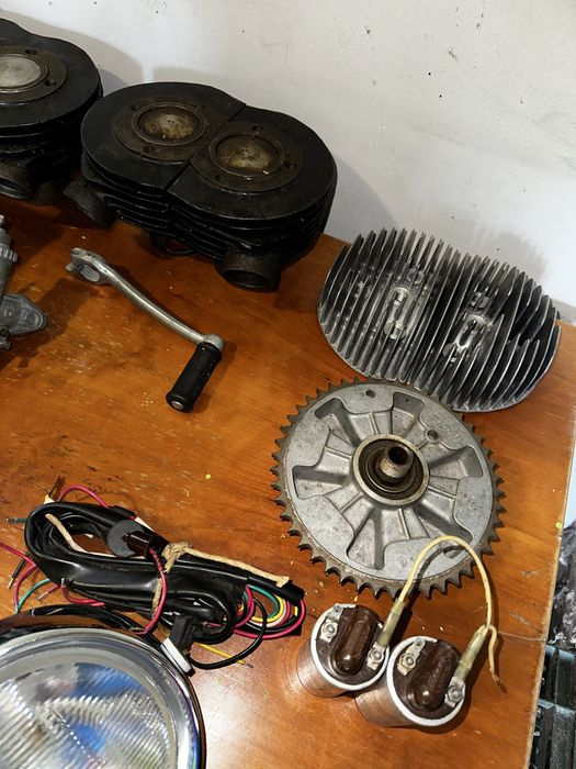 Циліндри Ява 360 Нові