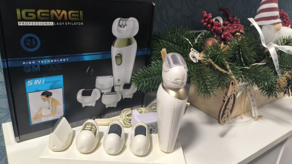 Епілятор 5 в 1 з насадкою бритва і пемза електробритва Gemei GМ7005