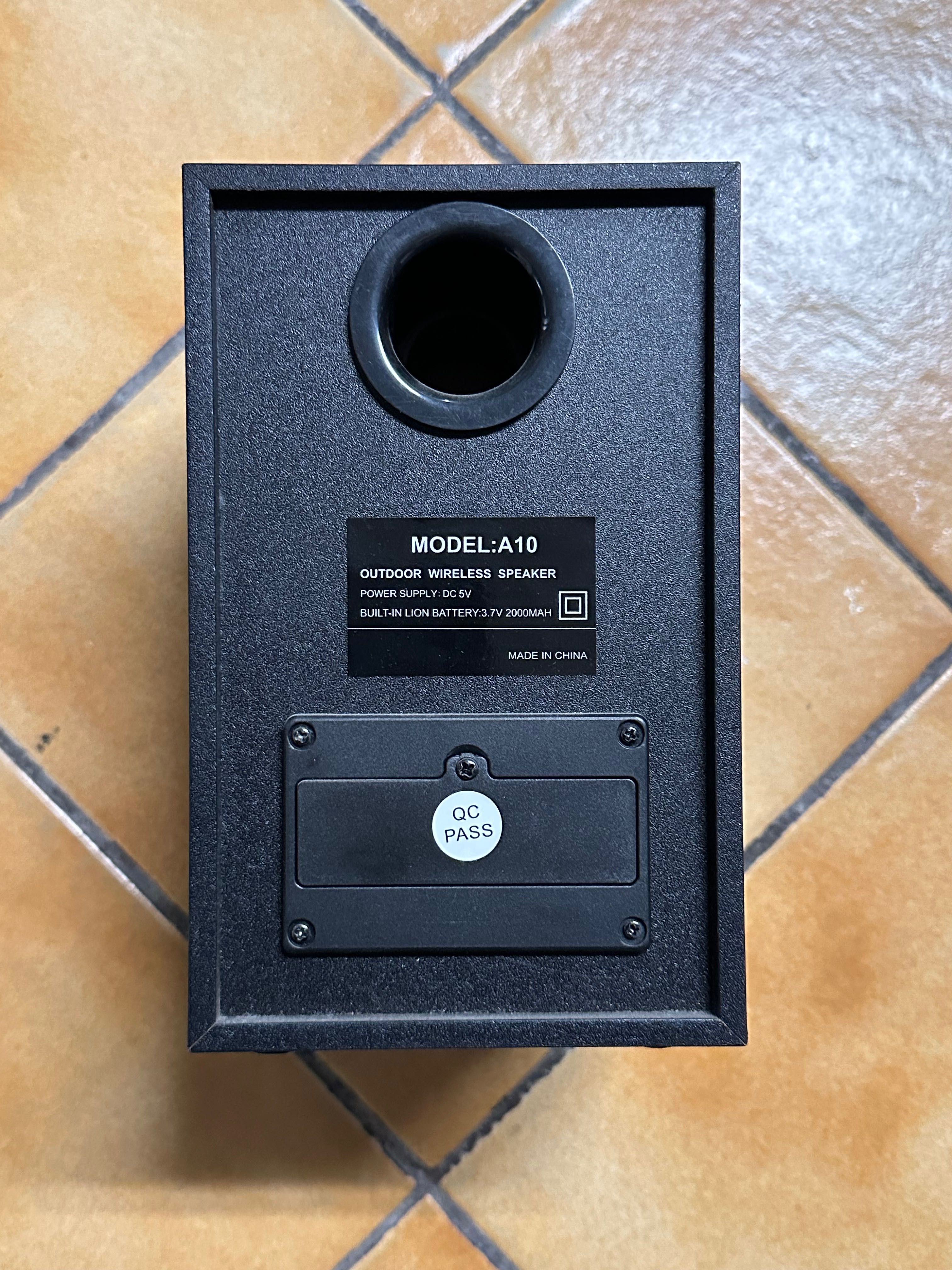 Głośnik Bluetooth wraz z radiem