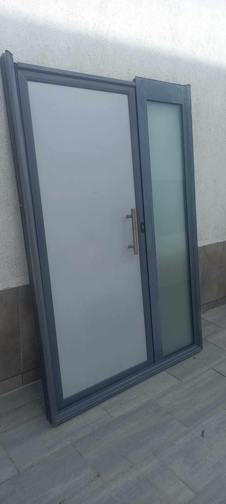 Porta em aluminio