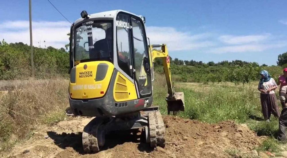 Спецтехніка: Автокран Самоскид Маніпулятор Екскаватор
