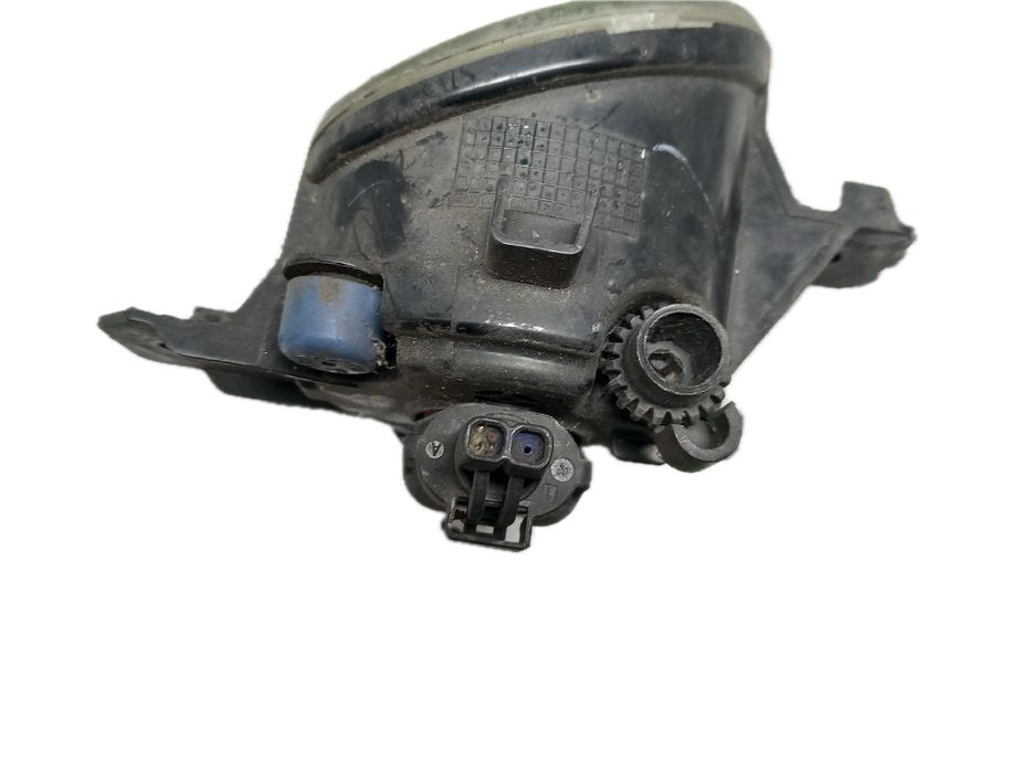 Farol nevoeiro frente direito RENAULT Clio III (BR0/1, CR0/1)