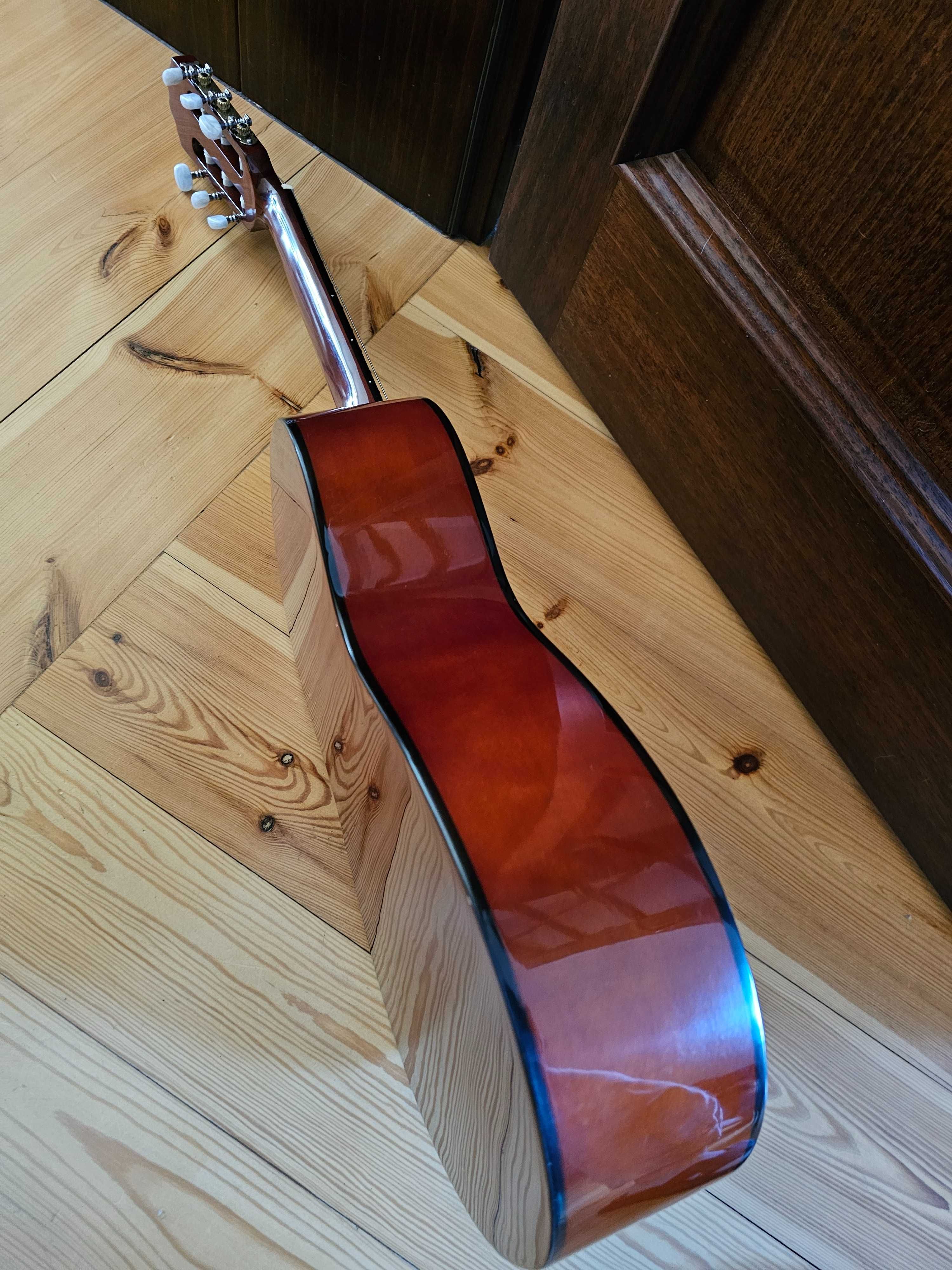 Gitara klasyczna Alvera
