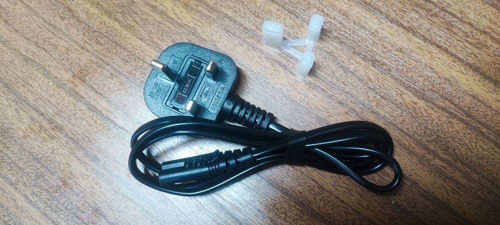 Cabo alimentação UK macho