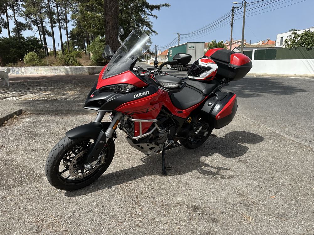 Ducati Multistrada V2S 2022
