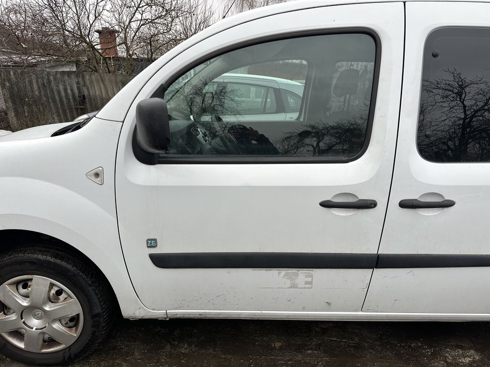 Запчасти Запчастини Разборка Renault Kangoo Z.E. Рено кенго