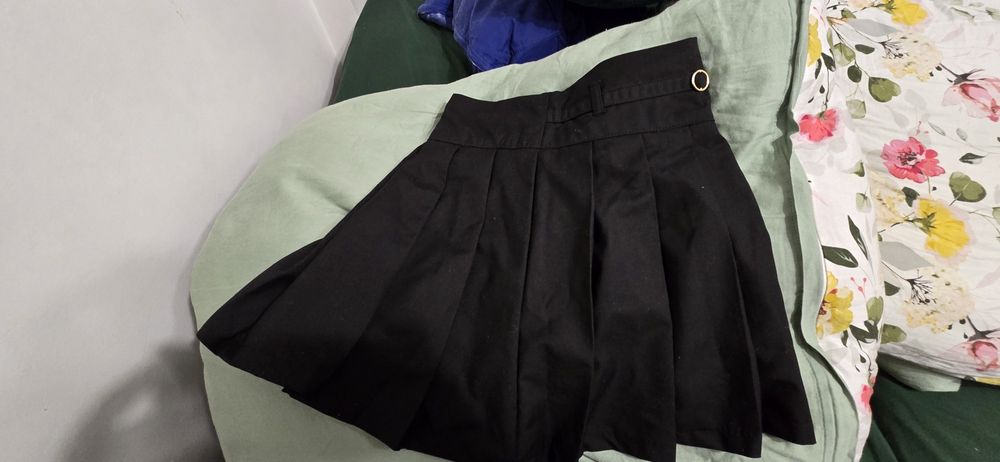 Elegancka spódniczka rozmiar 140 Cool Culb ze Smyka jak nowa