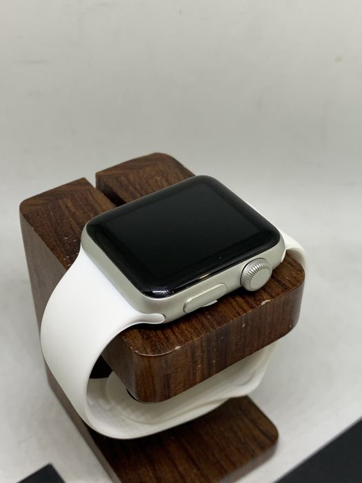 Оригінальні  Apple watch series 2 38 mm silver