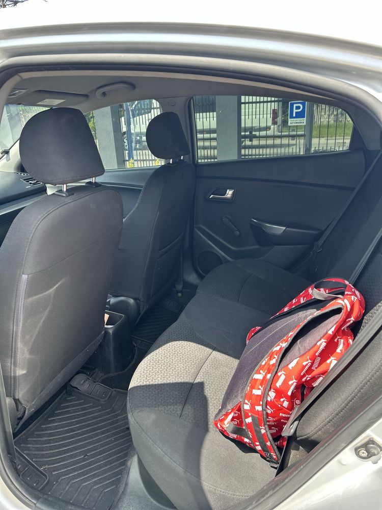 Продам Kia rio 3 2011р