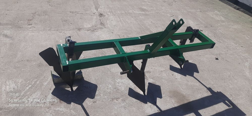 Окучник тракторний міжрядний культиватор