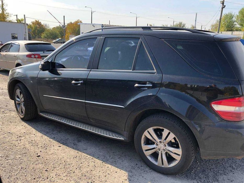 Мерседес   ML   550