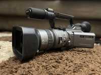 Професійна відеокамера Sony DCR-VX2100E