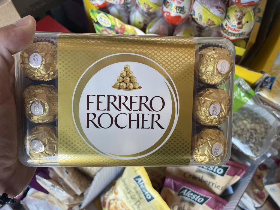 Цукерки Ферреро Роше 375г / конфеты Ferrero Rocher / Ферреро конфеты