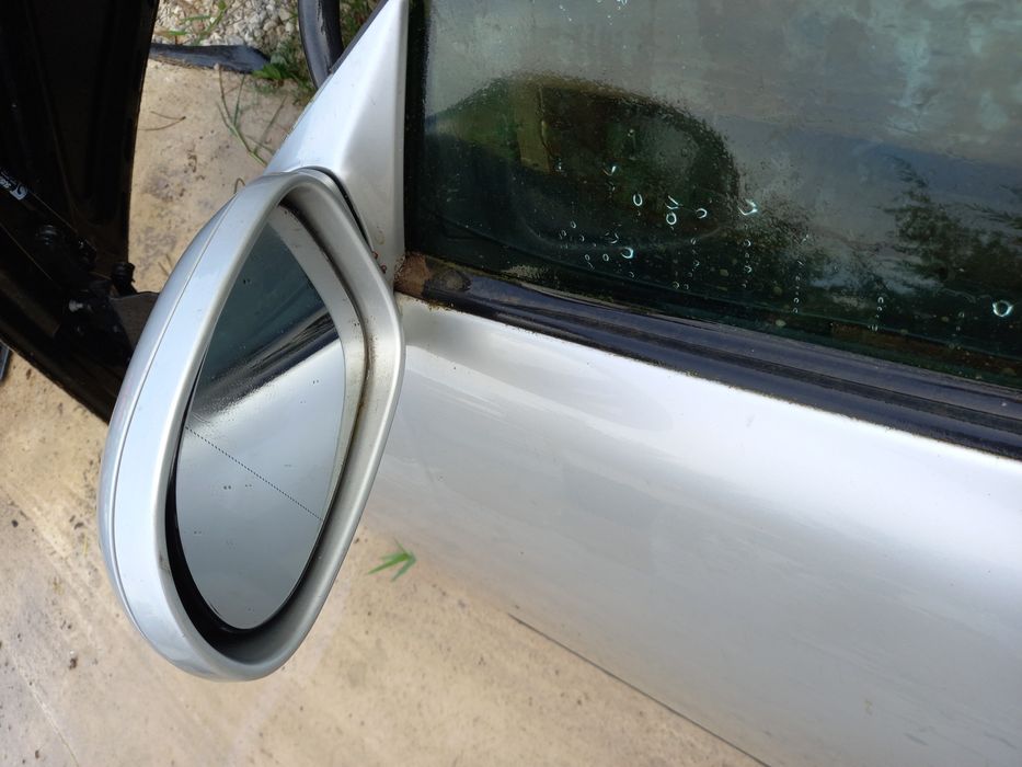 Mercedes slk de 1997 porta completa