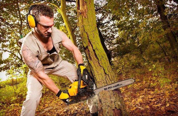 Mocna Piła Spalinowa Łańcuchowa Pilarka Olej Stihl Zestaw Prowadnica Ł