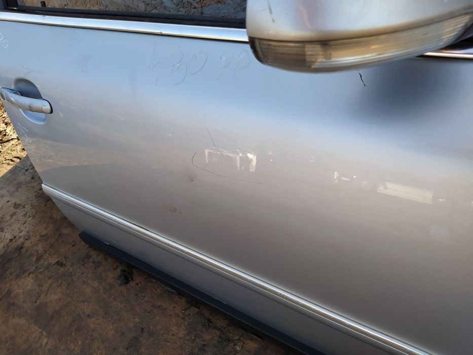 Vw Passat B5 Fl La7W Drzwi Prawy Przód