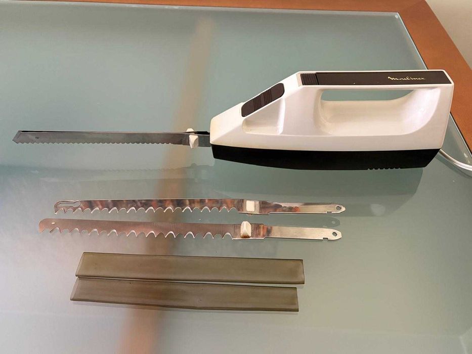 Faca elétrica de cozinha