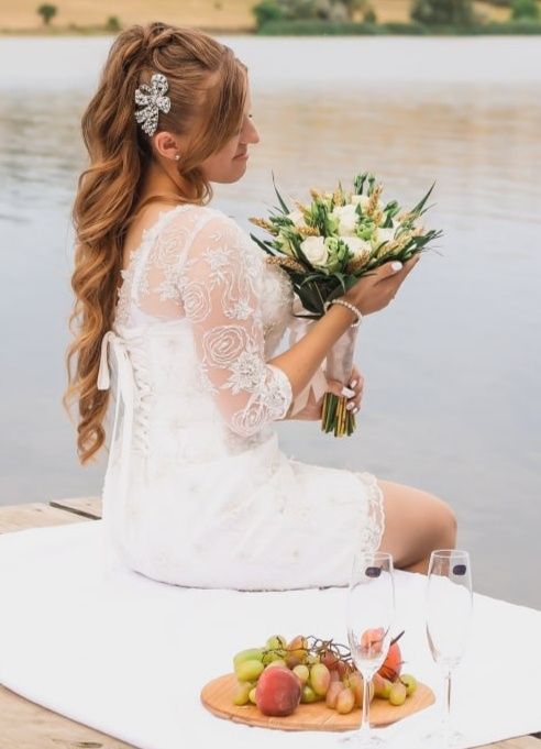 Неймовірна біла сукня