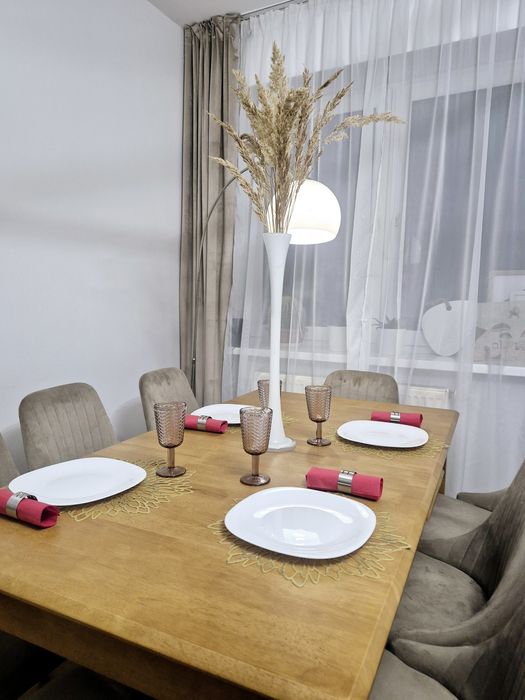 Wazon, wazony biale wysokie 7 szt