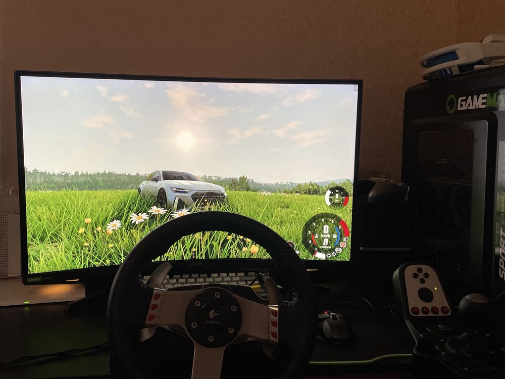 Ігровий руль Logitech g27