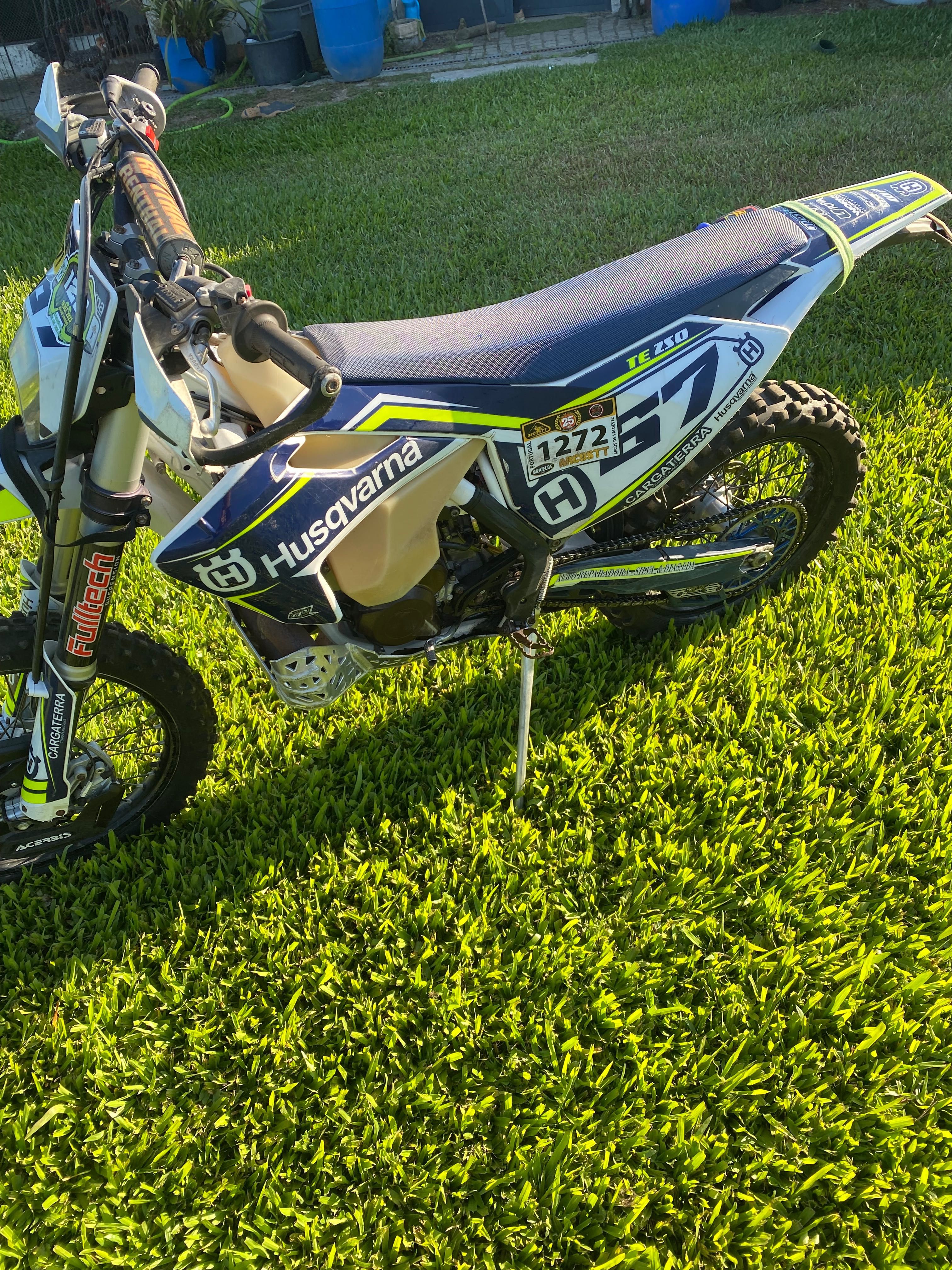 Husqvarna te 250