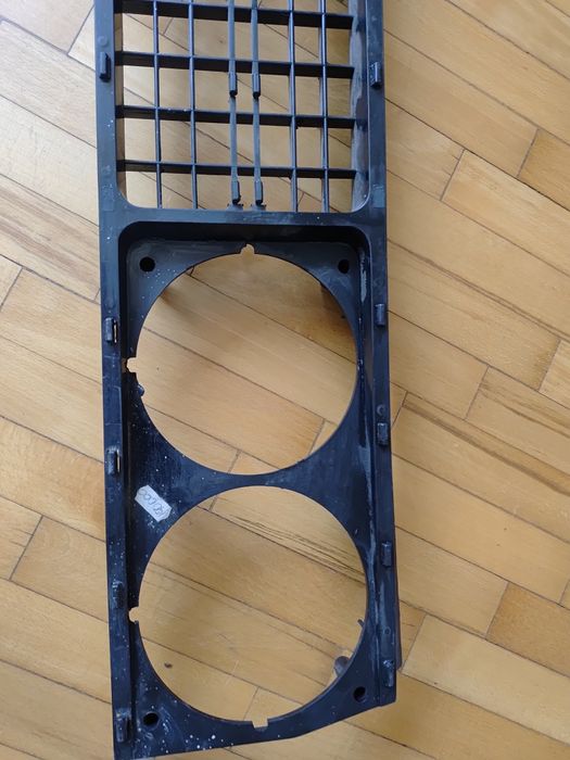 Grill atrapa polonez