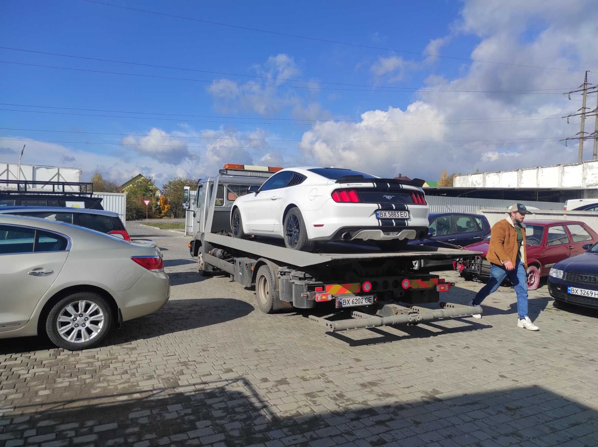 Евакуатор Дунаївці цілодобово