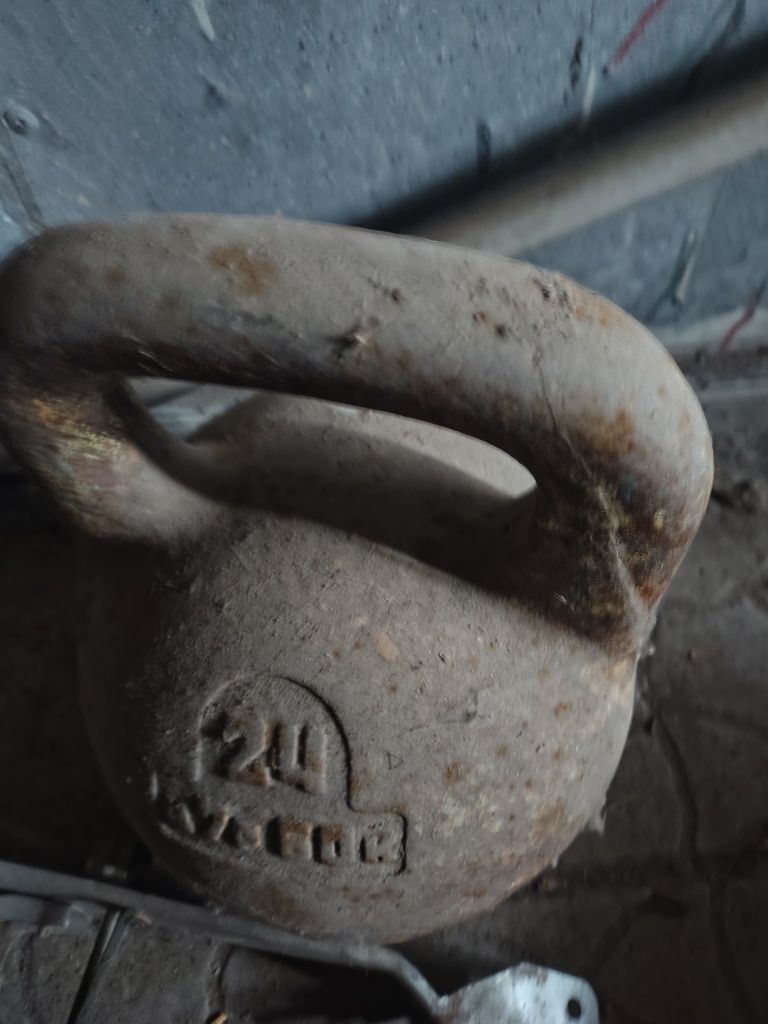 Гірі 2×32кг і 24кг