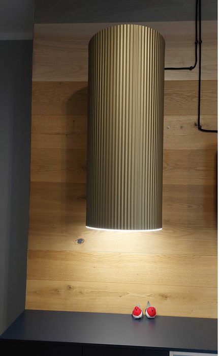 Okap Ciarko Design Monogram. Przyścienny, nowy z ekspo, złoty, tuba.