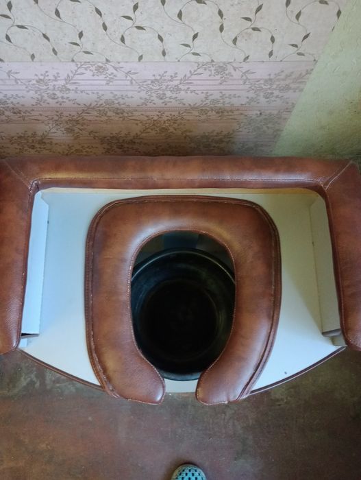 Комнатный туалет