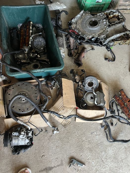 Sprzedam caly silnik 3.0 bezyna  z osprzetem audi a6c7