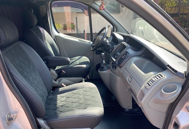 Renault Traffic 2013