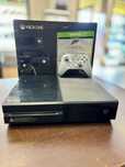 Konsola Xbox One 500 GB czarna + pad