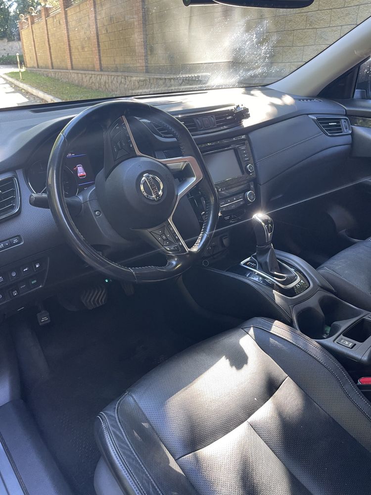 Продам нісан Rogue SL