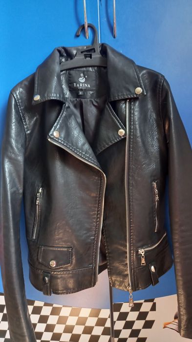 Продам куртку косуху