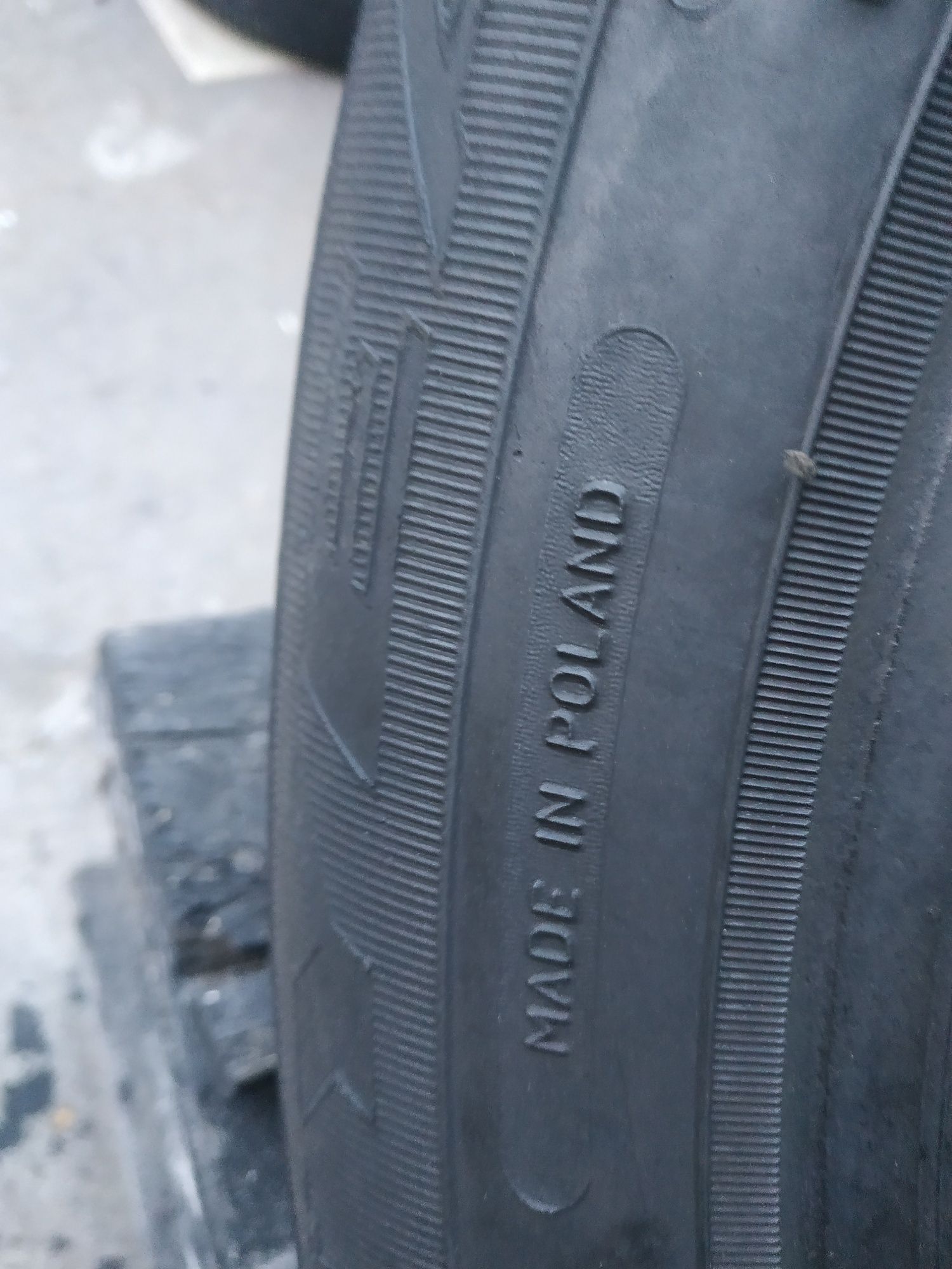 Шины резина лето 185/65 R15 good year Duragrip