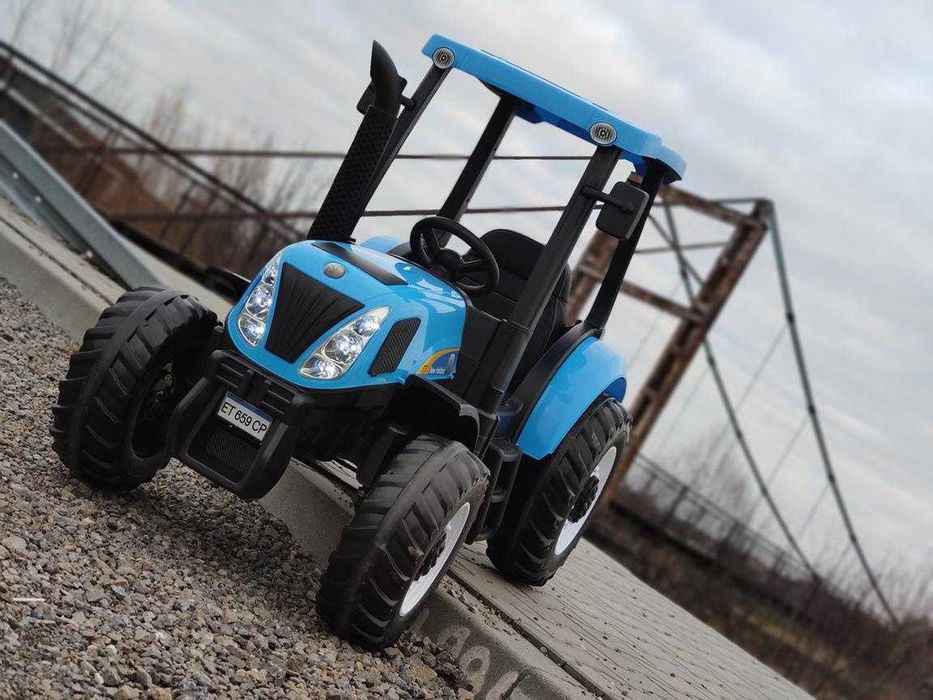 Traktor na akumulator NEW HOLLAND T7 24V 2x200W!