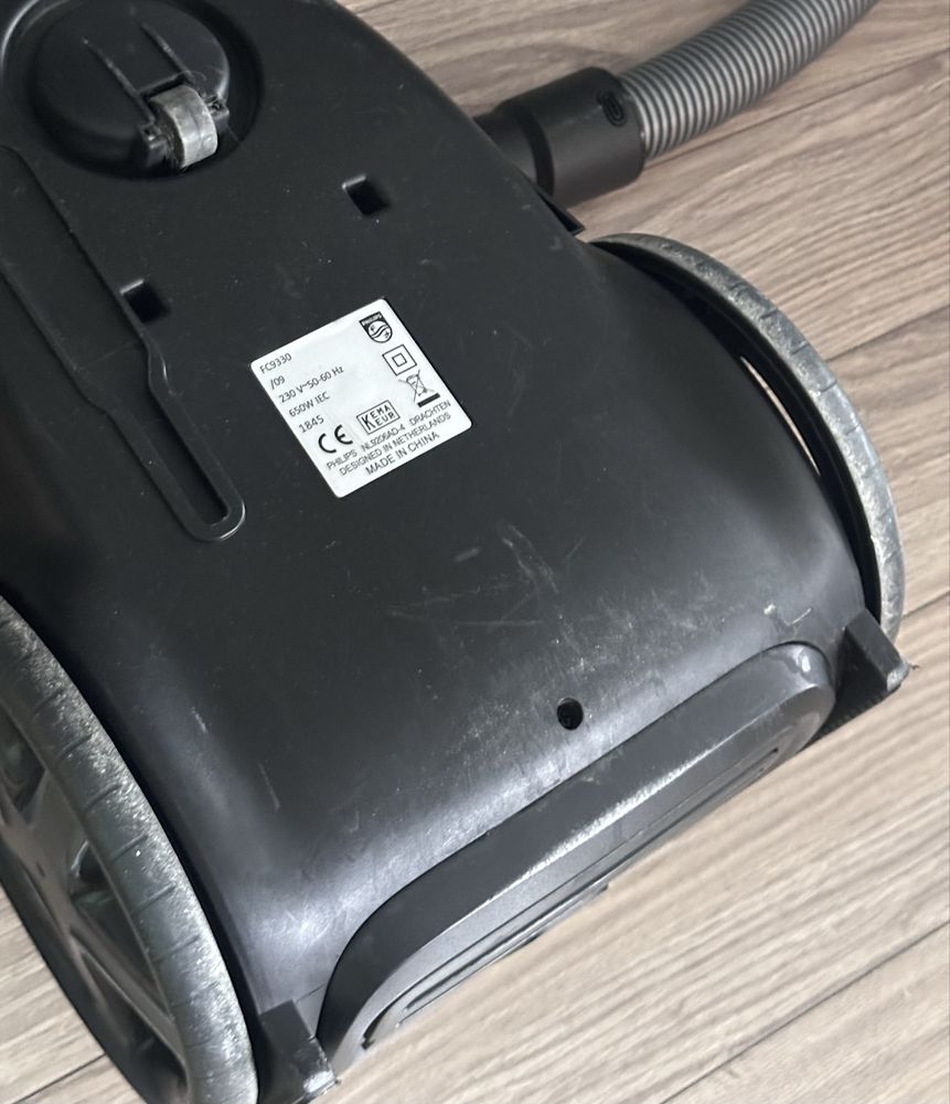 Odkurzacz bezworkowy PHILIPS PowerPro Compact FC9330/09