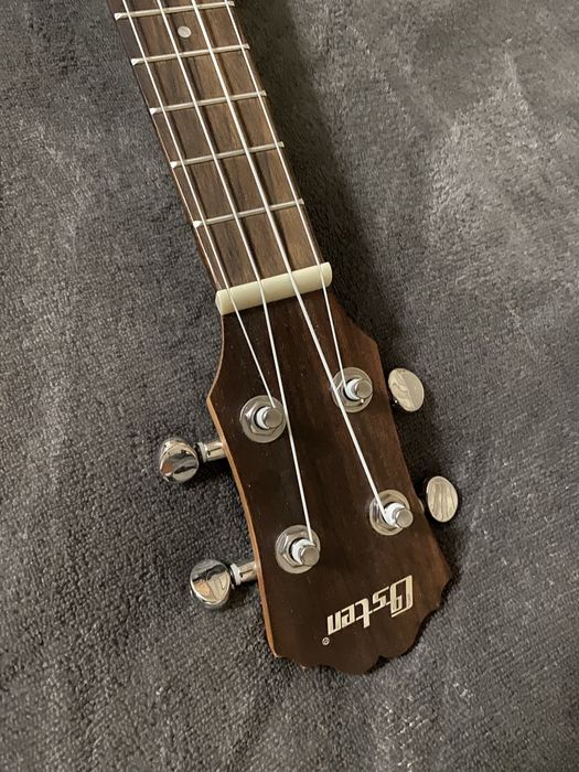 Файна укулєлє Osten