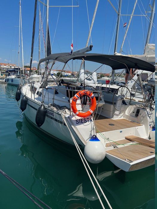 Bavaria Cruiser 34 w świetnym stanie technicznym, Chorwacja