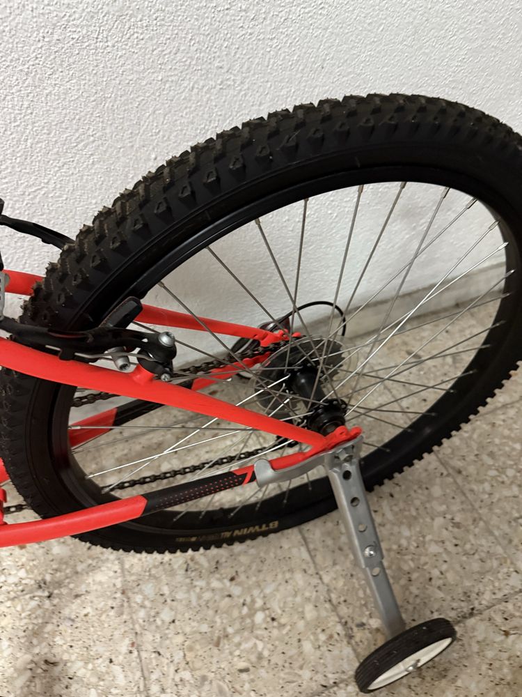 Bicicleta BTWIN Aro 24 NOVA – Nunca Usada, com Selo!