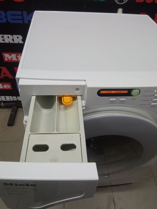 Стиральная машина Miele W 1747 WPS. Б/у из Германии. Код 1950