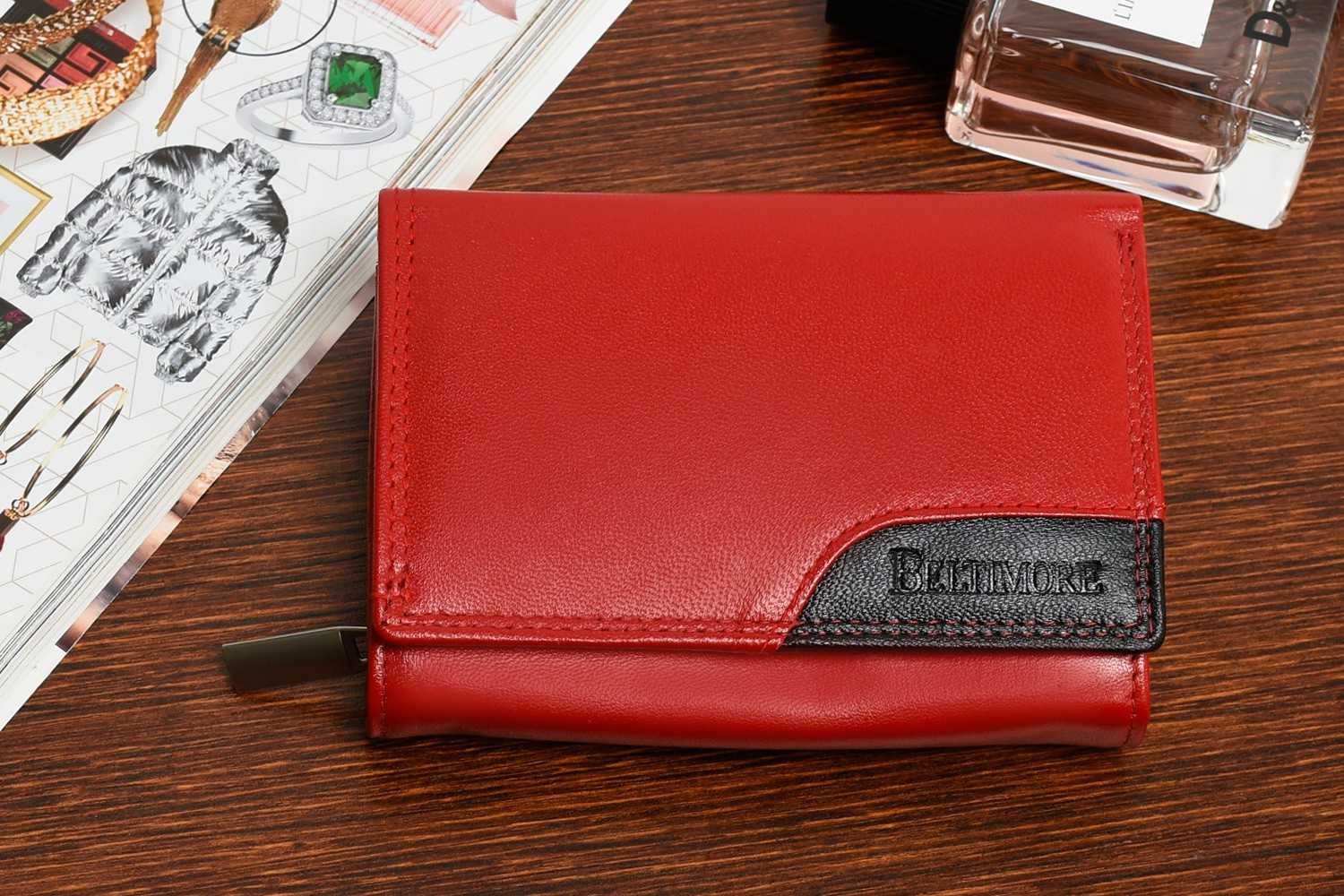 Damski portfel skórzany czerwony duży RFiD