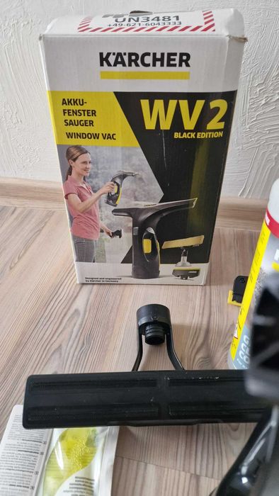 Myjka do okien Karcher WV 2 Black Edition + płyn do okien