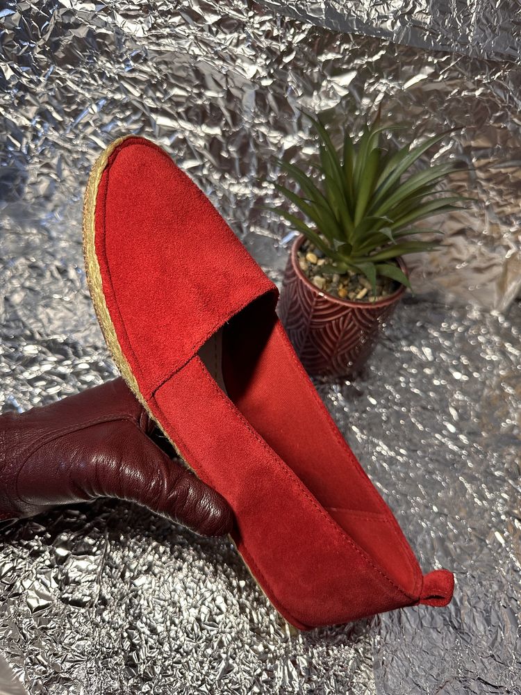 НОВІ замшеві жіночі мокасини Clarks 38р