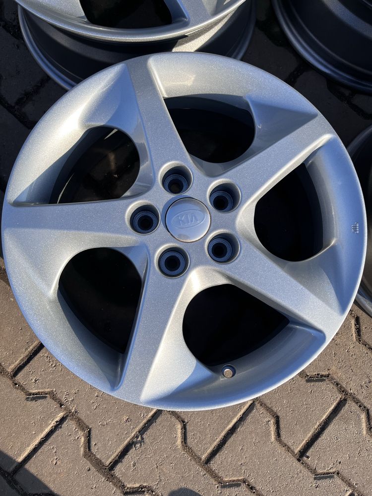 R17 5/114.3 j7 et56 dia67.1 Оригінал Kia Ceed Кіа Сід Hyindai хендай