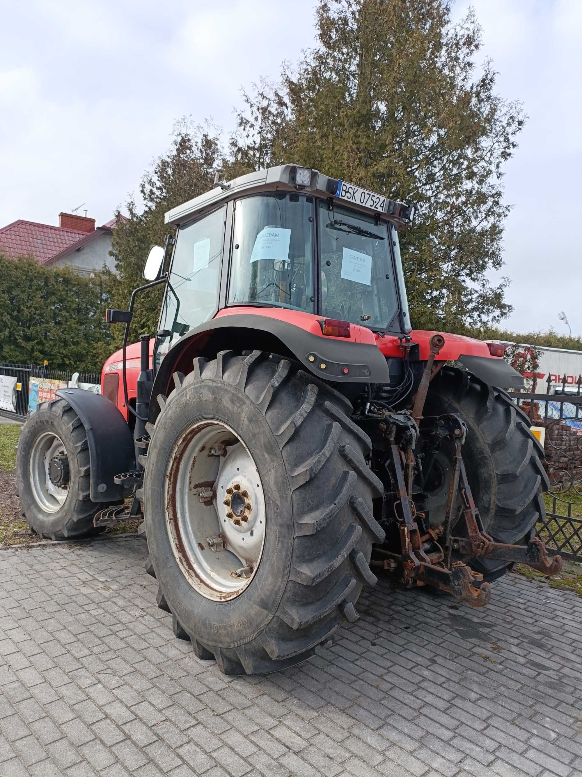 Ciągnik traktor Massey Ferguson 8220rok 2000  zarejestrowany