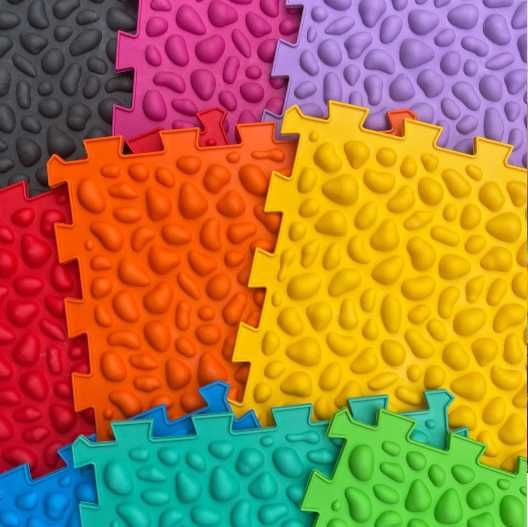 ПОДАРУНОК!Ортопедичний набір! Ортопедичні пазли та масажні напівсфери!